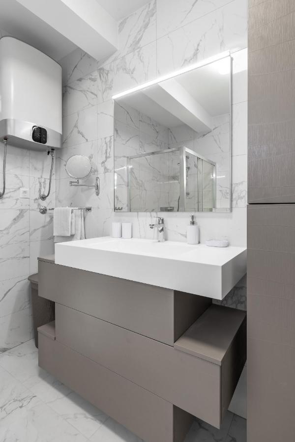 Elysian Zen Luxury Apartment - Two Bedroom Apartment With Terrace And Sea View Сплит Экстерьер фото