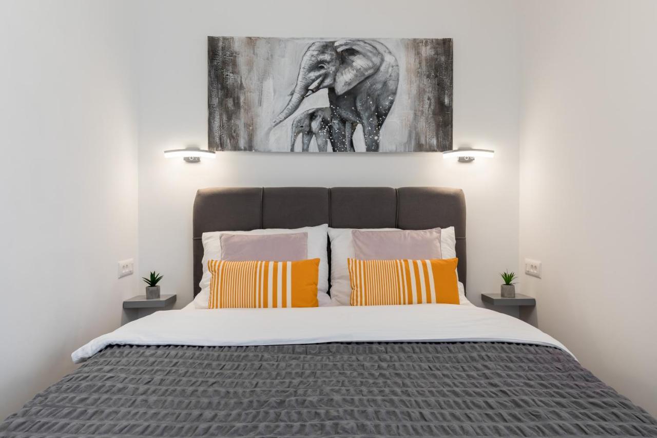 Elysian Zen Luxury Apartment - Two Bedroom Apartment With Terrace And Sea View Сплит Экстерьер фото
