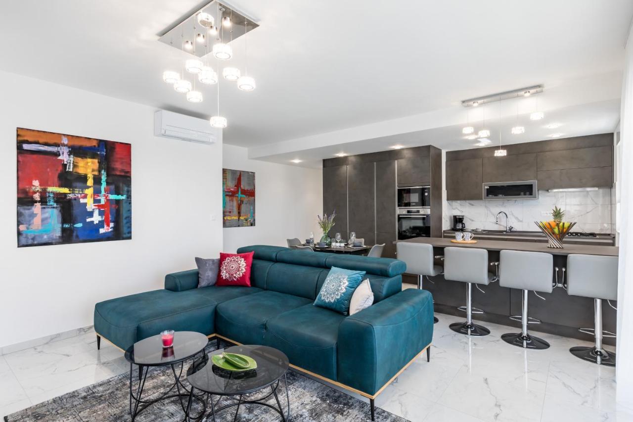 Elysian Zen Luxury Apartment - Two Bedroom Apartment With Terrace And Sea View Сплит Экстерьер фото