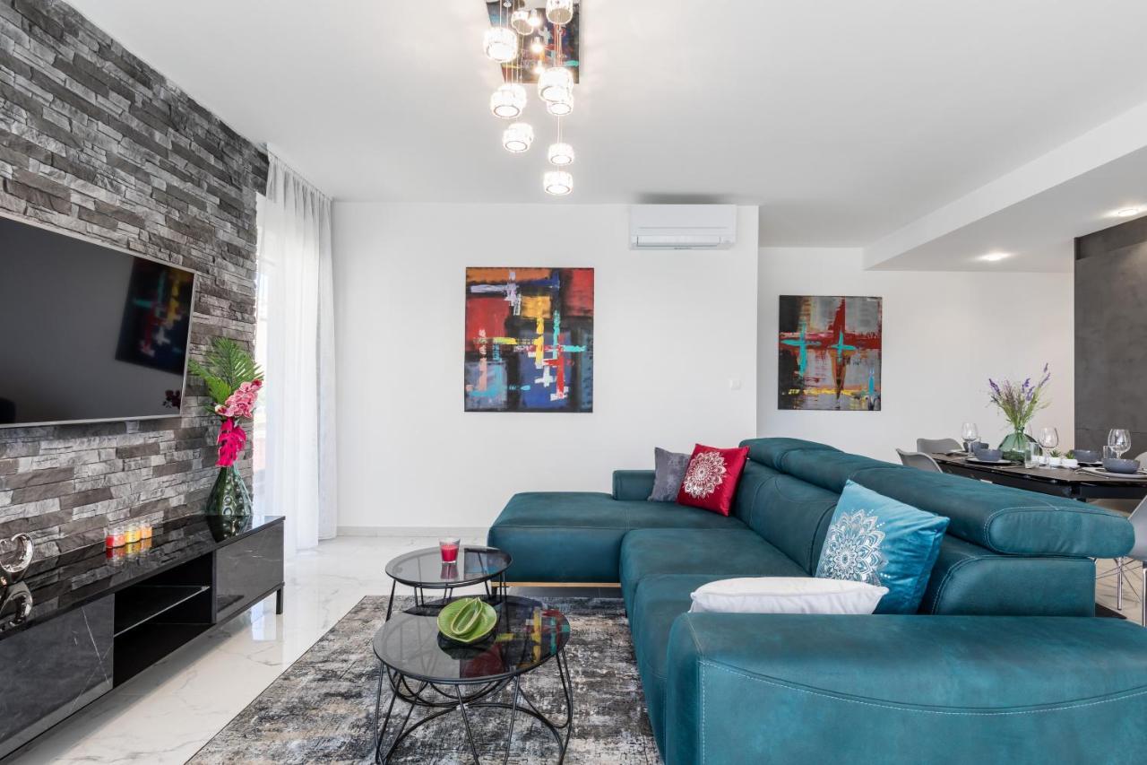 Elysian Zen Luxury Apartment - Two Bedroom Apartment With Terrace And Sea View Сплит Экстерьер фото
