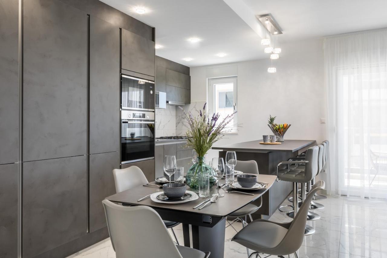 Elysian Zen Luxury Apartment - Two Bedroom Apartment With Terrace And Sea View Сплит Экстерьер фото